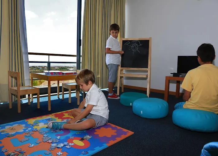 Colombo 4* Vila do Porto