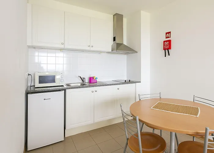 Colombo 4* Vila do Porto