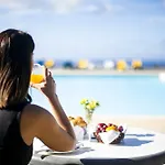 Colombo 4*