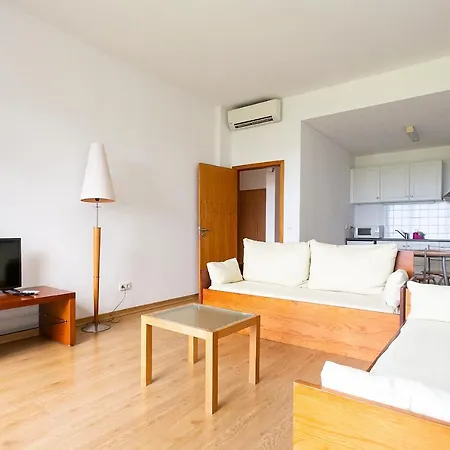 Ξενοδοχείο Colombo 4*