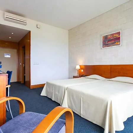Colombo 4*