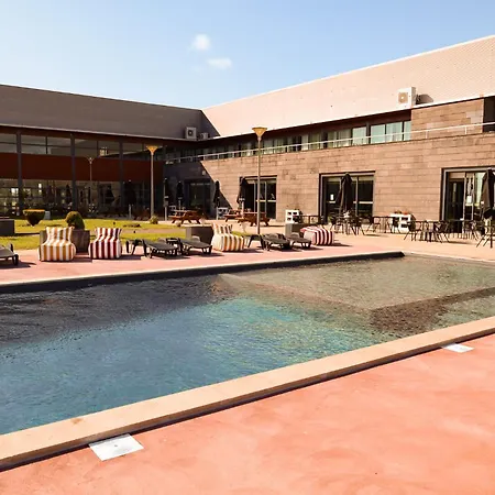 Colombo 4*