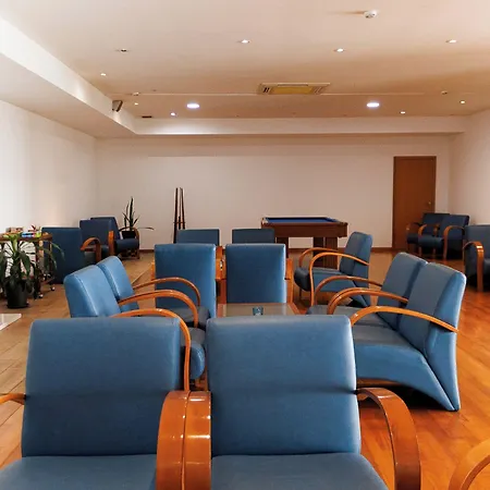 Colombo 4*