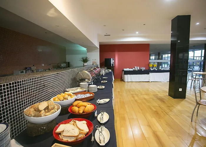 Colombo 4* Vila do Porto